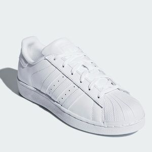 adidas Superstar Sneakers